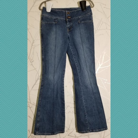 Maryk & Co VTG Medium Wash Mid Rise Bootcut Jeans - Picture 7 of 8